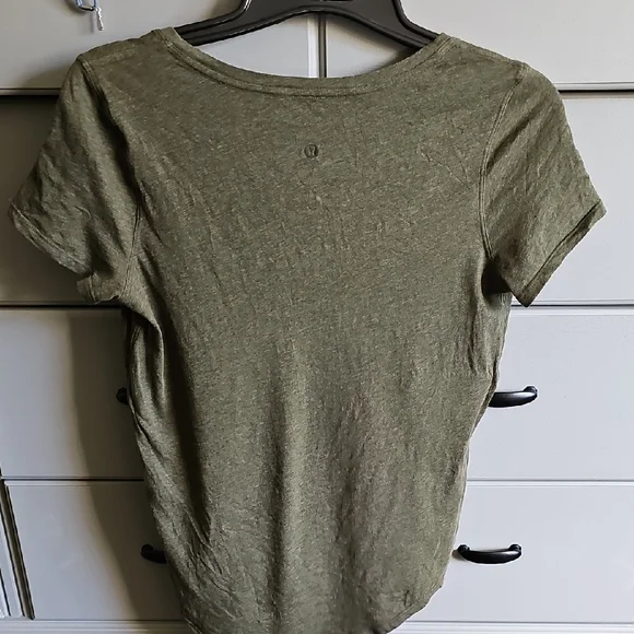 Lululemon Love T - Picture 2 of 2